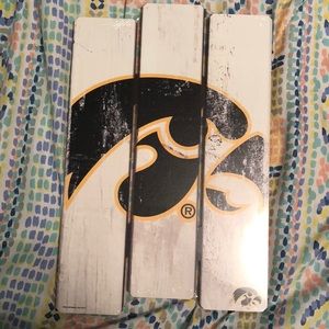 Brand New Iowa Hawkeyes wood sign.